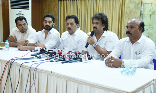 State JD(S)  Youth wing President Madhu Bangarappa has dubbed senior Congress  leader  Janardhana Poojary as an RSS man.